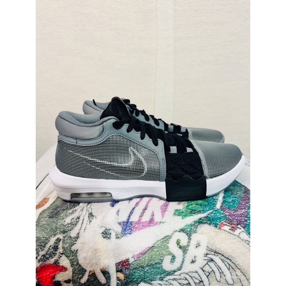 Nike LeBron Witness VIII Cool Grey White Black FB2239-004 Mens 10